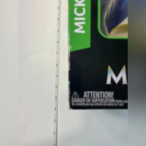 Disney - Mirrorverse - Mickey Mouse Deluxe Figure / Statue 12” - BNIB 💛 - Picture 12 of 13